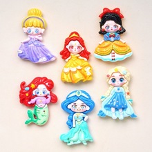 大卡裙子公主~新款卡通奶油胶手机壳手链diy饰品挂坠配件手工配饰