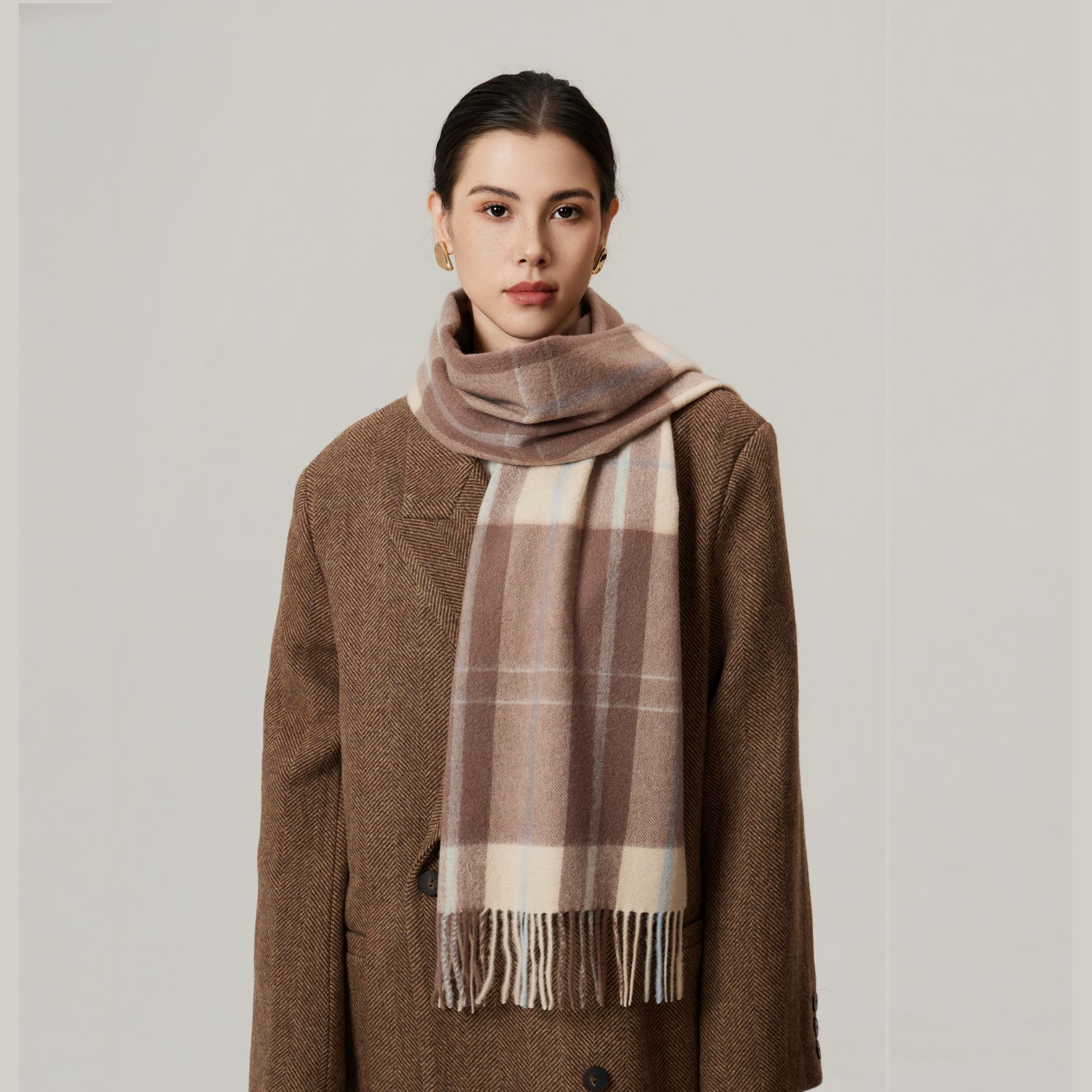 Otoño y invierno bufandas de lana de estilo británico invierno explosivo de estilo femenino de alta calidad cuello de estilo masculino a cuadros bordas gruesas chal