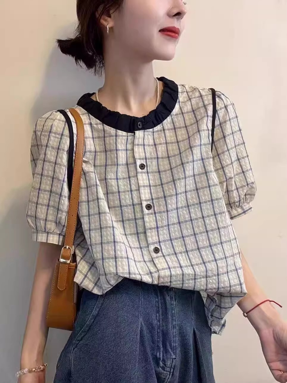 Áo thun nữ cổ búp bê kẻ sọc tương phản tay ngắn phong cách châu Âu — Màu như hình chi tiết 3