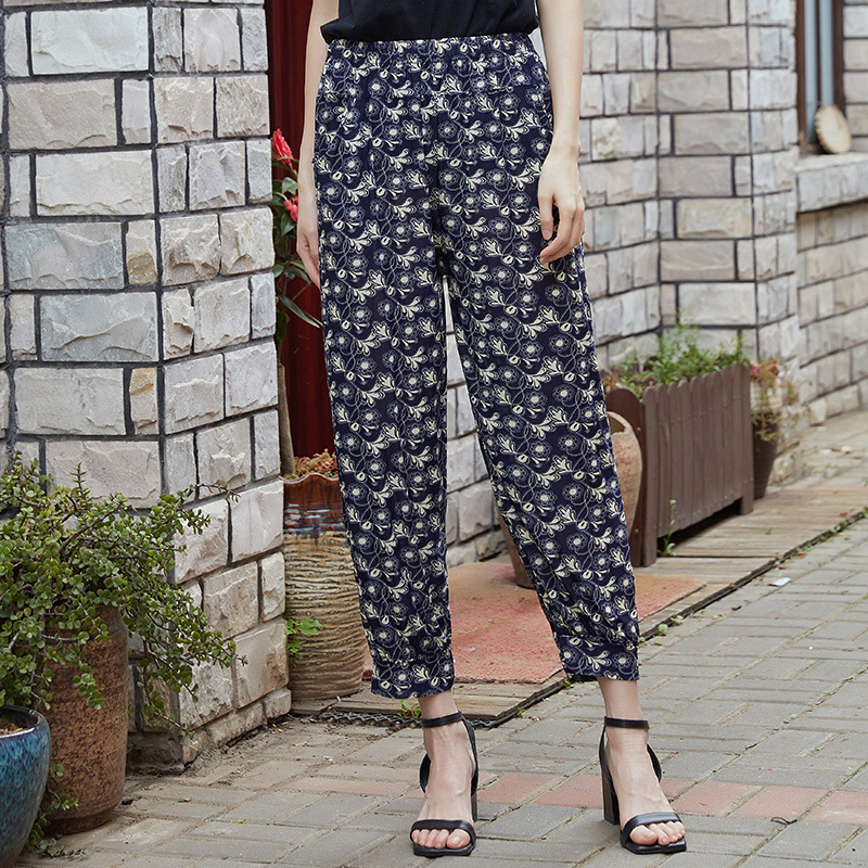 Pentalon léger en Soie glacée - Ref 3434444 Image 31