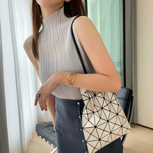 ��լ����Ů����Ƹ�С�ڻ������������촿ɫ��Լͨ�ڰٴ�����T��