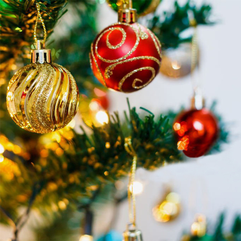 Árbol de Navidad transfronterizo 8cm bola de decoración de forma extraña bola 16 caja de regalos set colgante bola de colores props de decoración de Navidad