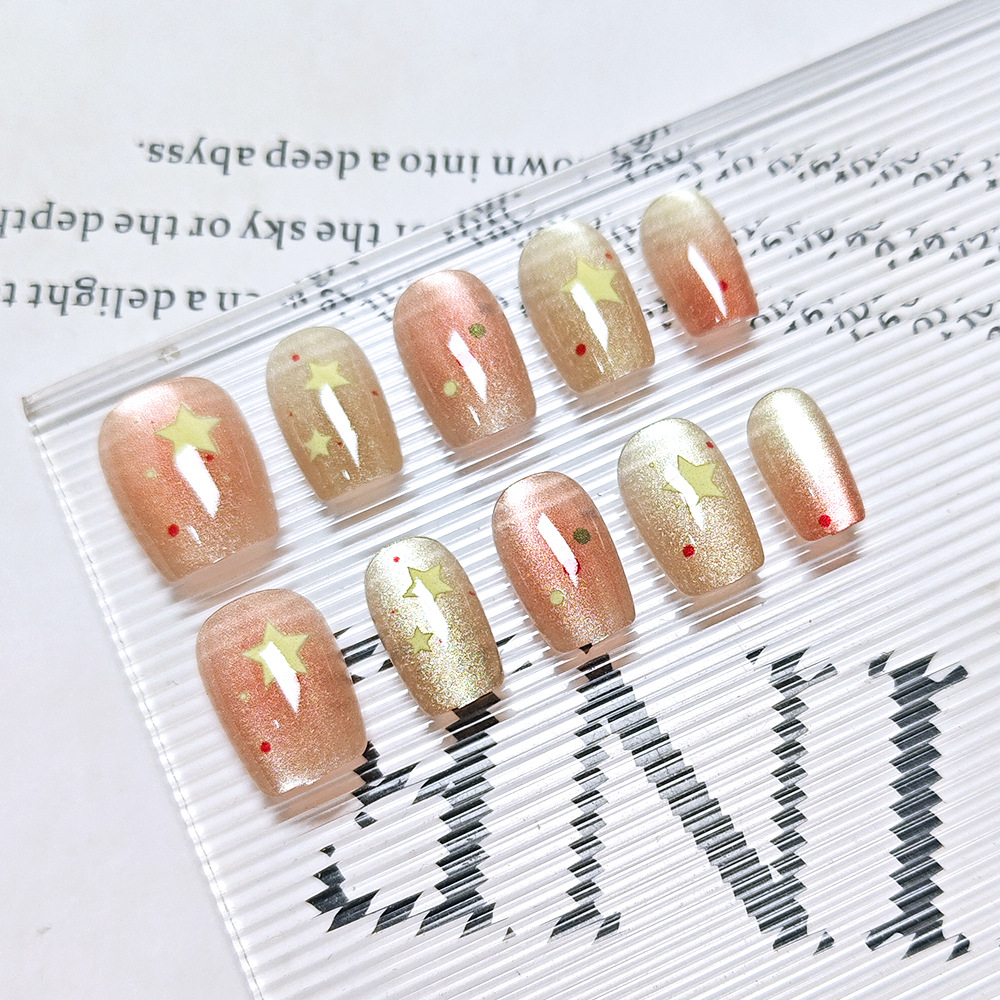 Summer Bodian Venus Cat Eye Nail Art Dulce y juguetón Estilo infantil Armor 30 piezas Parche de uñas terminado