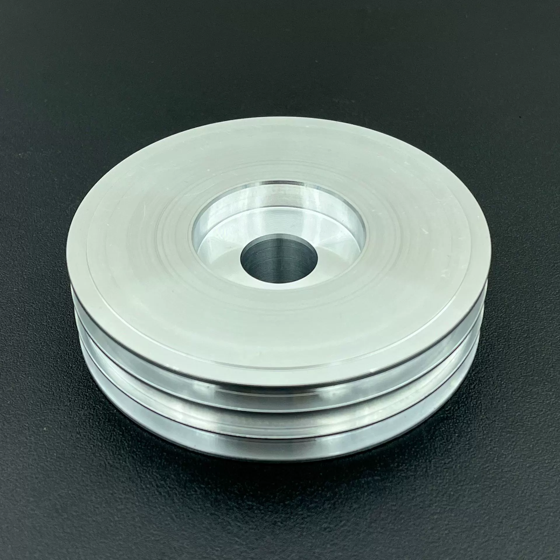 非标定制铝合金滑轮的主轴电机型号为驱动轮小滑