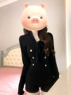 御姐风针织衫女百搭黑色气质搭配春季时尚短裤两件套修身上衣显瘦