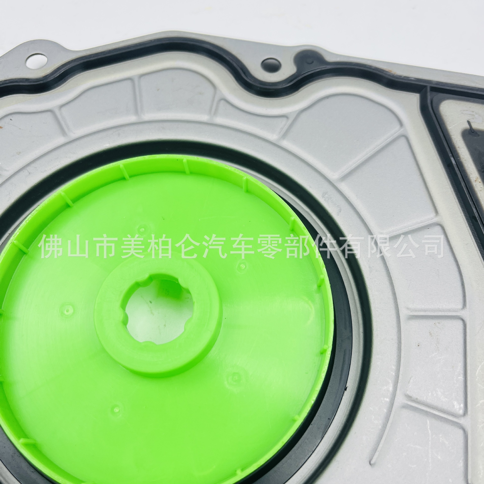 68245707Aa Is Suitable for Jeep 3.6 Crankshaft Rear Oil Seal, New Grand Cherokee Wrangler Oil Seal with Seat