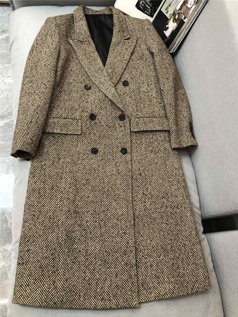 毛呢大衣女2020新款人字纹花呢羊毛西装领H型双排扣长款外套女冬