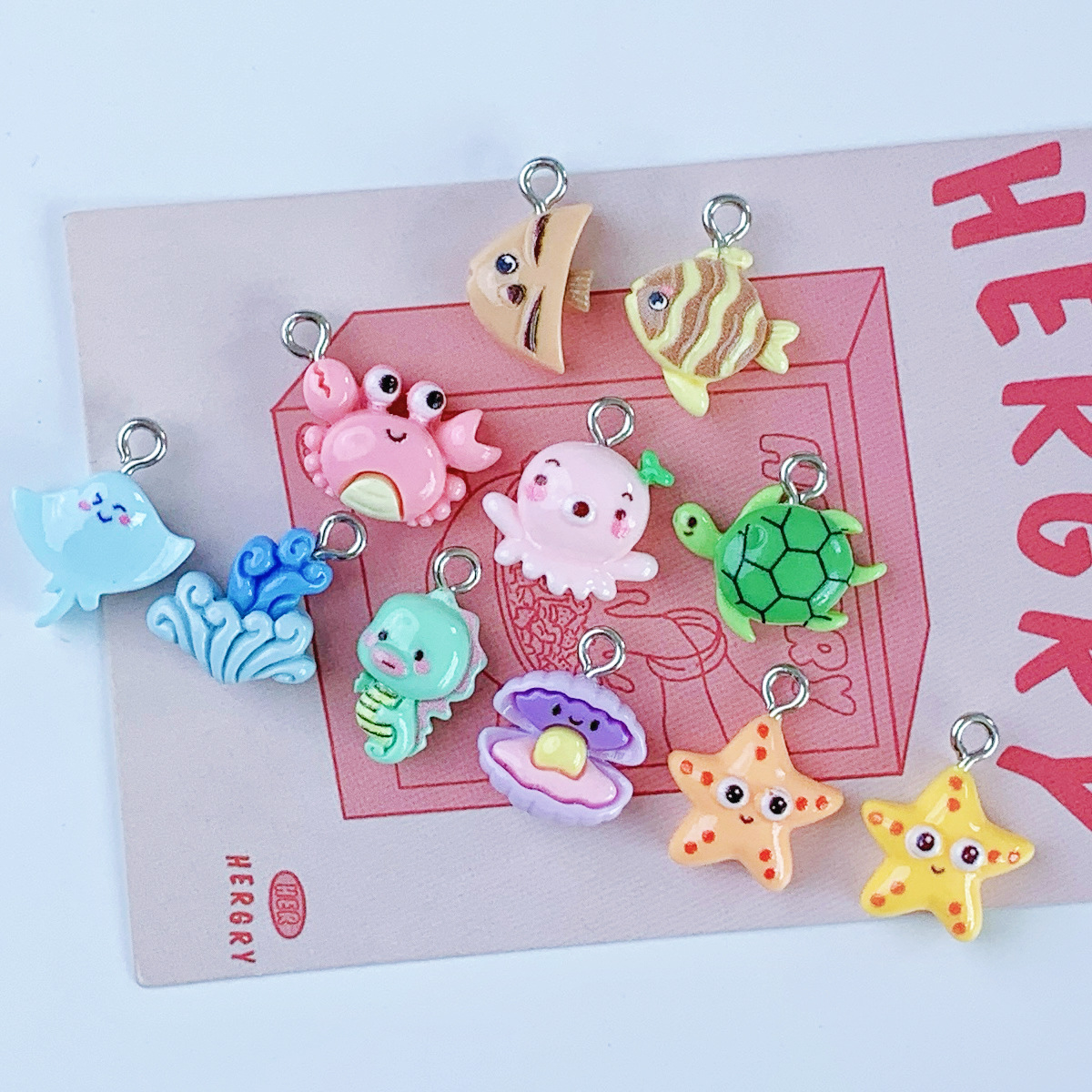 2g Weight Pendant Jewelry Making Type DIY Ornament Accessories Classification 1 Piece Quantity Resin Material Starfish, Crab Pattern All Seasons Season Polished Finish Cute, Marine Style Style 1 Piece Resin Starfish Crab Polished Pendant DIY Ornament Accessories 15