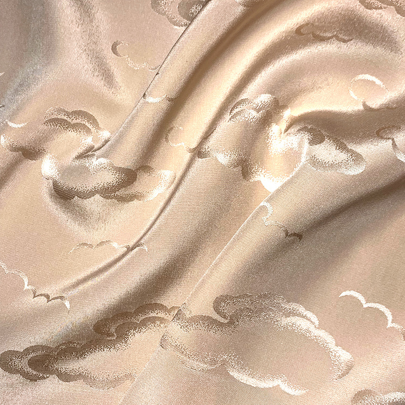 Nube de seda de seda de alta calidad tela jacquard satén brillante vestido vestido chino vestido de ropa casual tela cheongsam