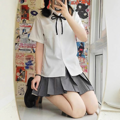 日本 JK 制服スーツ女性の日本カレッジスタイル半袖ベーシックスクールシャツプリーツスカート JK シャツ