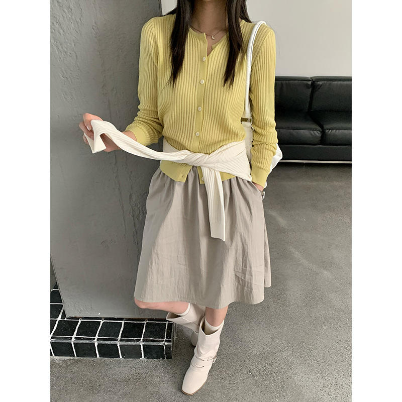 Layering Essential: Linen Wool Long-Sleeve Knit Sweater for Women, Round Neck Ribbed Slimming Cardigan Versatile Top for Autumn