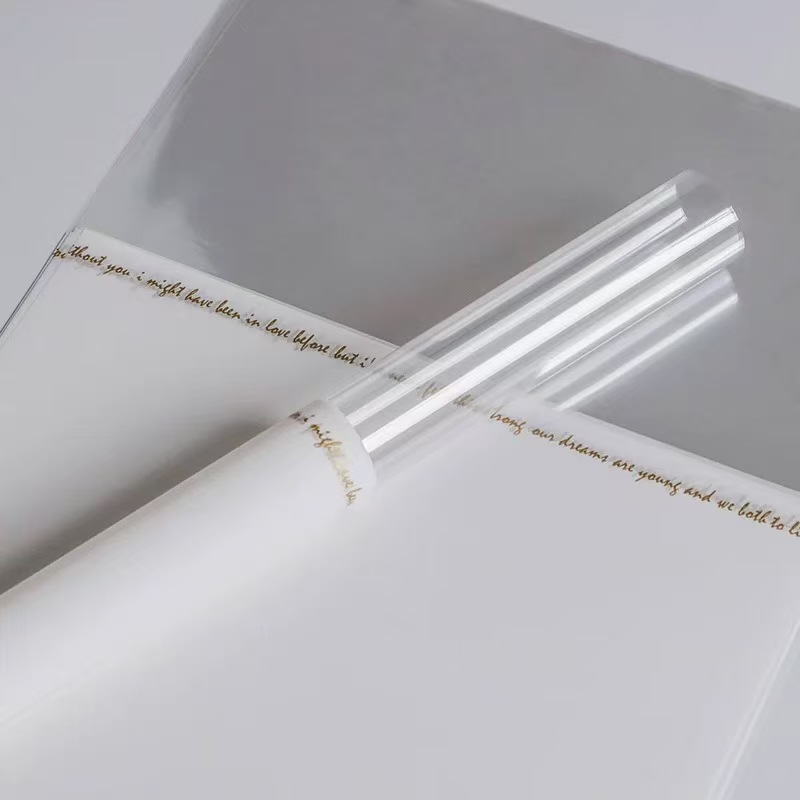 Trắng; 20 tờ/gói (51*31CM)