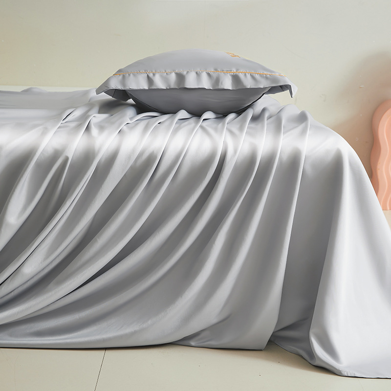 Sábana fresca de color puro, una sola pieza, colcha de hielo para dos personas, funda de almohada individual, dormitorio de estudiantes, traje de tres piezas, verano, seda no tangsi