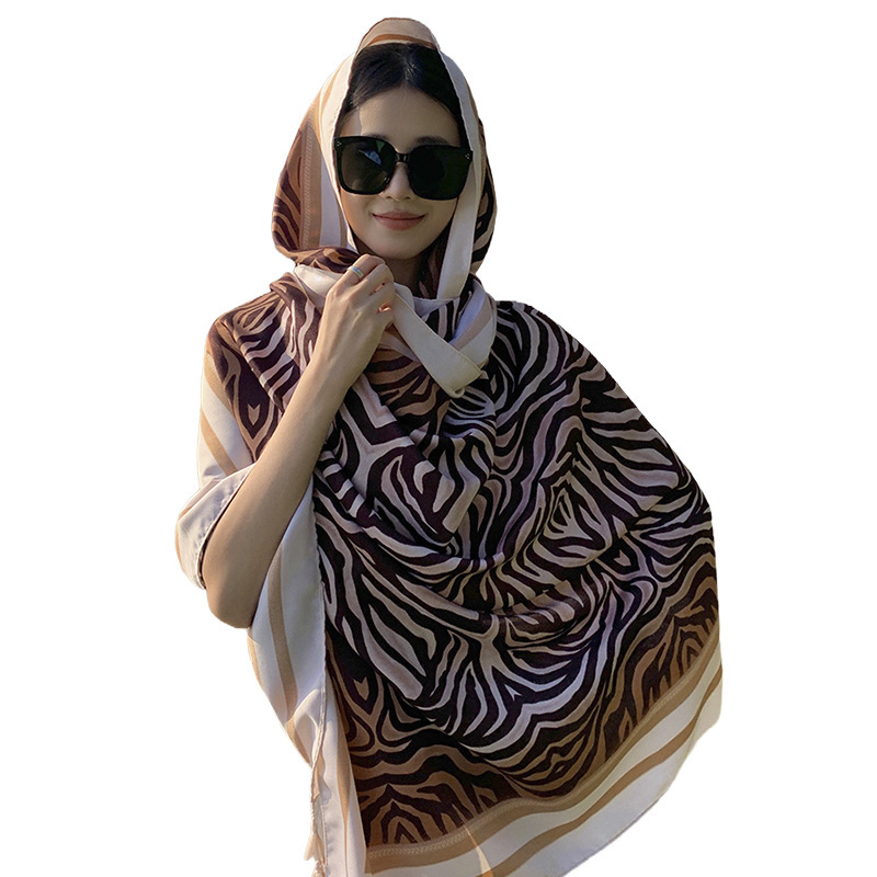 Estilo coreano cebra rayas borla larga bufanda playa viajes protección solar sombrilla chal algodón sensación de lino toalla playa para las mujeres