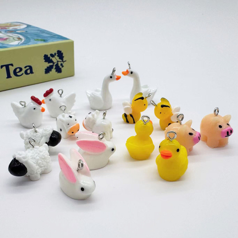 Simulated Chicken, Duck, Cow, Sheep, and Rabbit Resin Pendants, Cartoon Farm Animal DIY Earrings, Bracelets, Keychain Pendant Materials