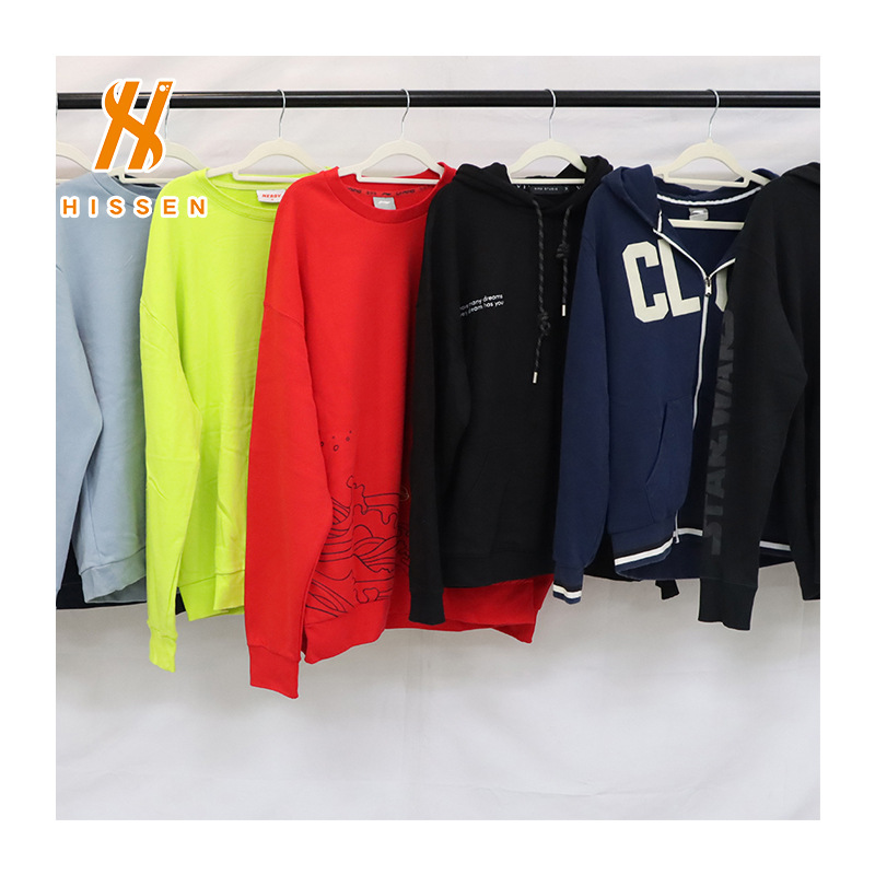 二手服装工厂used brands coat国际品牌拉链外套整柜出口爱沙尼亚