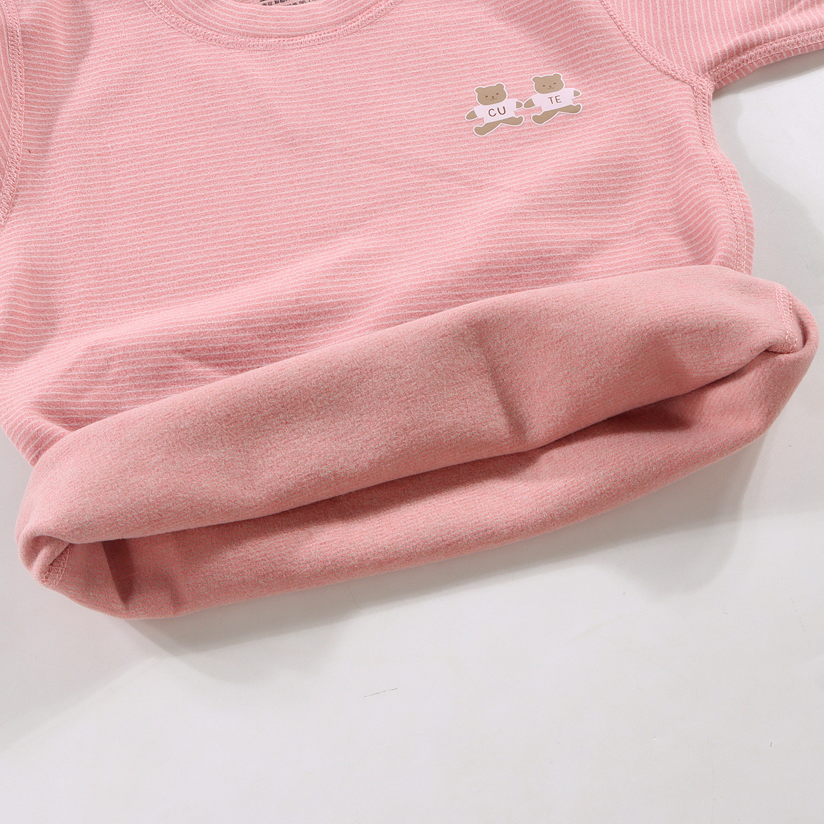 Pijama infantil de otoño y invierno para bebés con ropa interior de seda de lana sin hueso gruesa para niños de mediano tamaño