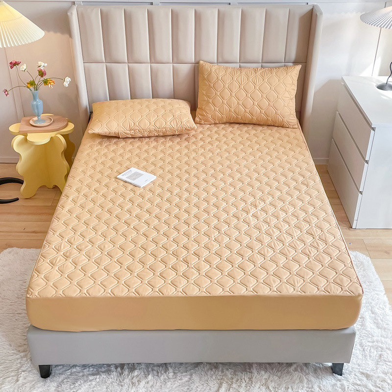 Comercio exterior fittedsheets impermeable colcha acolchada colcha al por mayor cubierta protectora del hotel cepillado cubierta de polvo aislamiento de orina