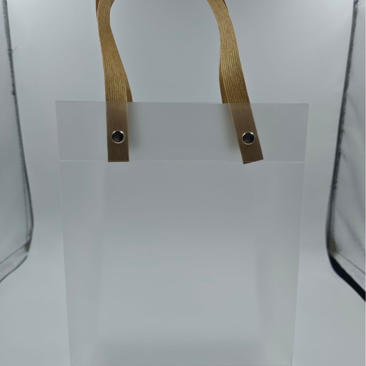 Spot Pppvc Handbag Manufacturer Direct Sales Wine Bag Gift Bag Gift Bag Frosted Transparent Plastic Handbag