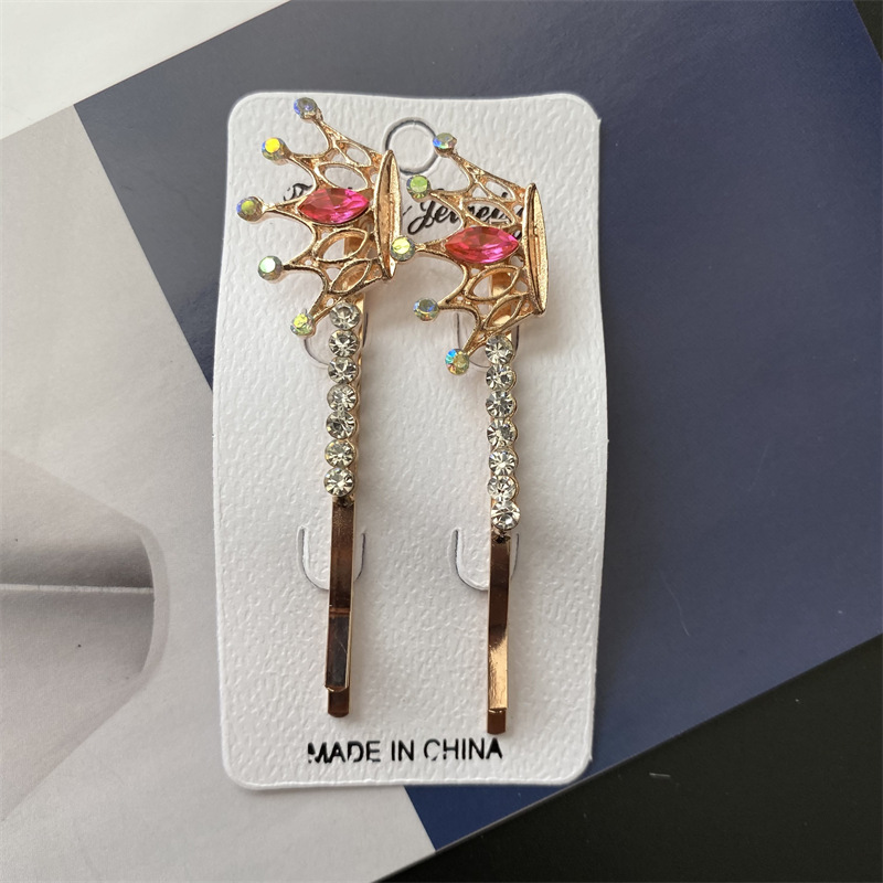 Una variedad de onda de diamante clip de pelo recto horquilla clip lateral boutique dos yuanes tienda de accesorios de cabeza de suministro