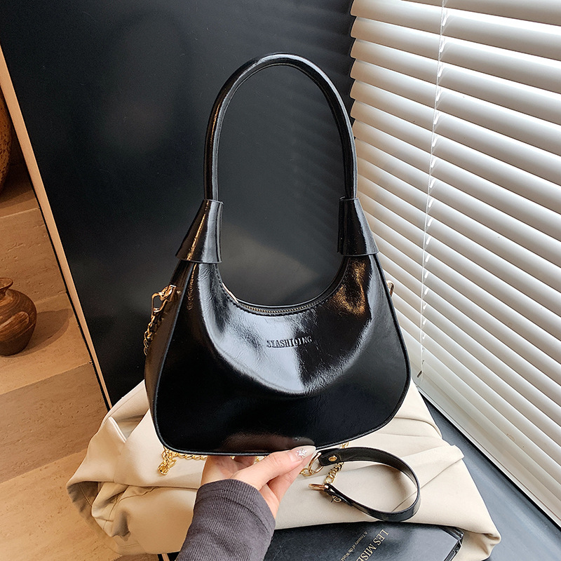 Ins ultra fuego bolso rojo bolso de mujer 2025 bolso de mano de mujer nuevo bolso de brazo simple bolso de hombro