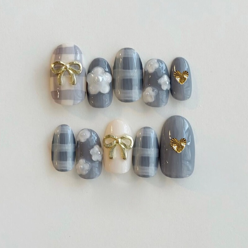 Sp-308 Gray Floral Butterfly Heart 10-Piece Uv Gel Handmade Wearable Nails Korean Style Gray Plaid Commuting Nail Art Nail Tips Wholesale