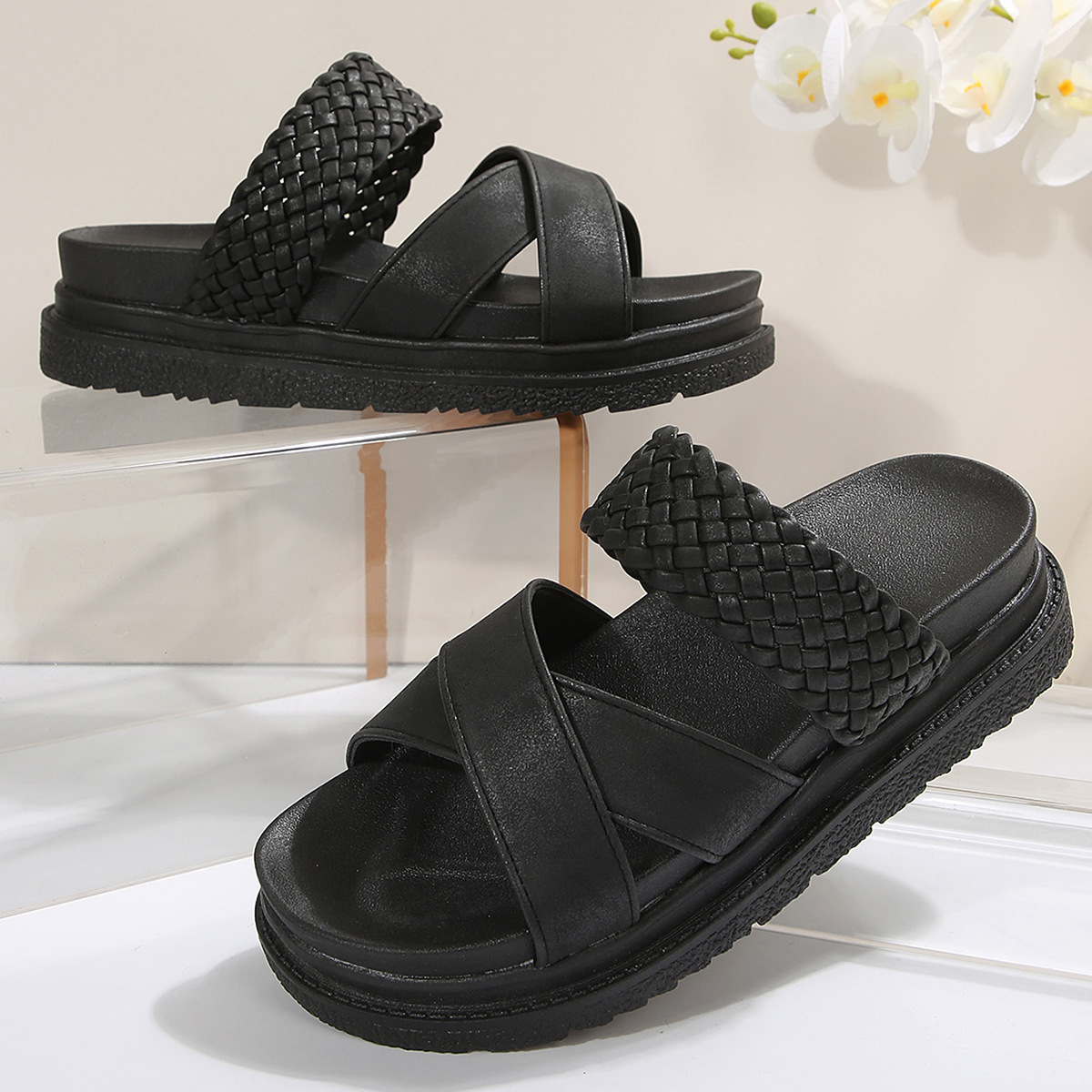 Sandali estivi da donna con suola spessa, di grandi dimensioni, casual, con cinturino incrociato intrecciato e suola spessa_voghion.com