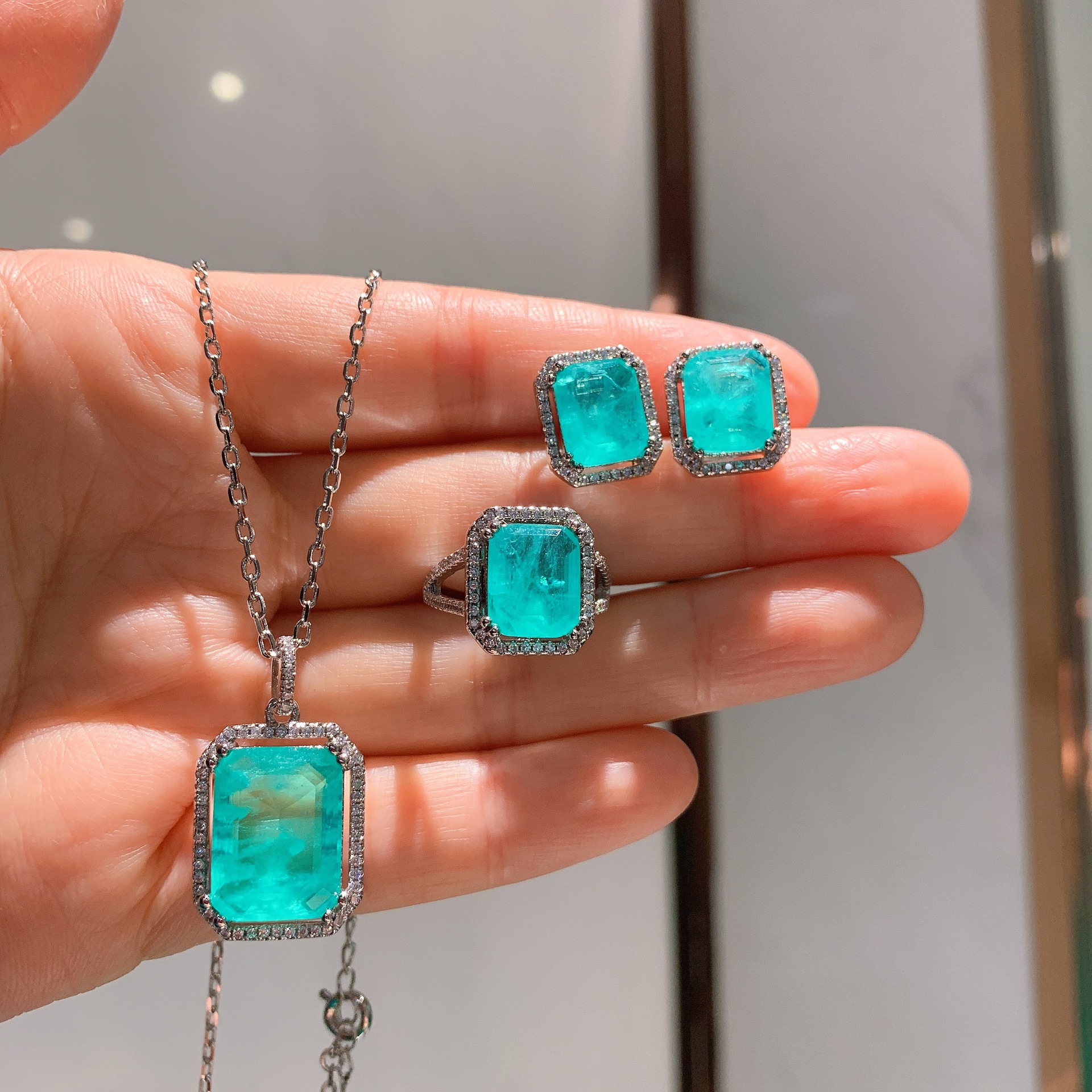 Zhuang sheng joyería estilo europeo y americano simulación paraiba anillo pendientes collar 9*11 colgante 12*16