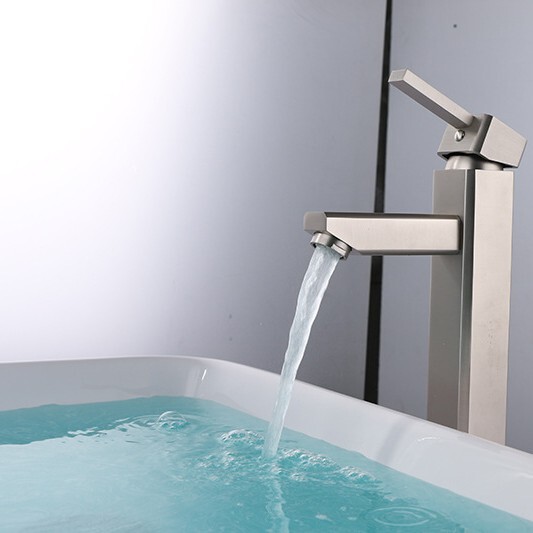 High-Quality Brushed Nickel Basin Faucet for Hotel Engineering Bathroom, Single-Hole Single-Handle Hot and Cold Basin Faucet