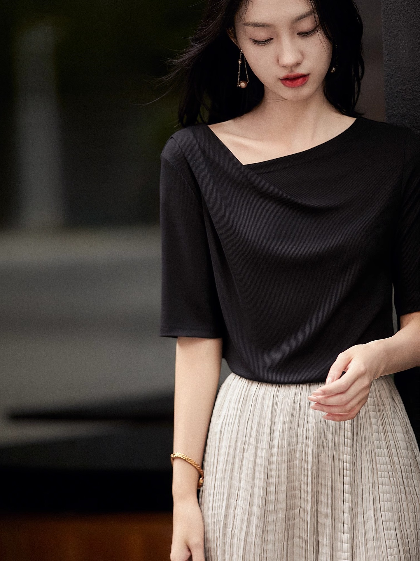 Foreign Single South French Feelings Irregular Design Temperament Oblique Neck Modal Acetic Acid Short Sleeve Small Top T-shirt