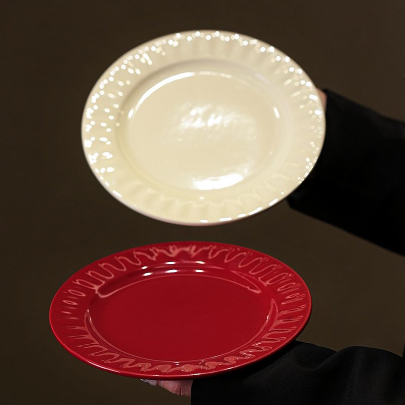 Beautiful red ceramic plates, home-use high-end dinner plates, hotel restaurant western-style plates, elegant tableware