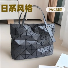 2024春の新型ロックバッグ大容量通勤トートバッグファッション菱格ハンドバッグ幾何学ショルダーバッグ