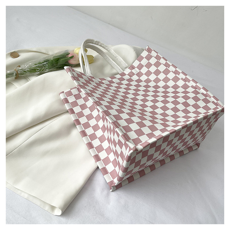 Large-capacity single-shoulder tote bag 2024 new style fashionable and textured trendy handbag for commuting and casual use, large checkered bag for women undefined