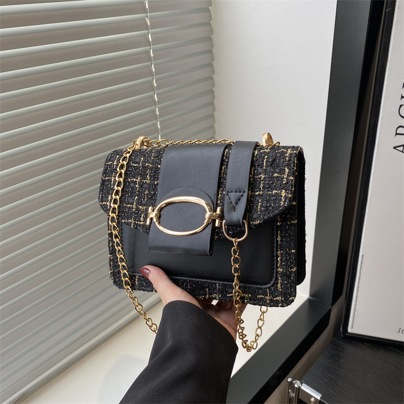 Bolsa de tejido coreana para mujeres 2025, primavera y verano, nueva cadena de lana retro de estilo extranjero, bolsa cuadrada de textura para mujeres