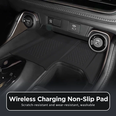 Toyota Grand Highlander simsiz şarj silikon sürüşməyən mat, avtomobil aksesuarları.
