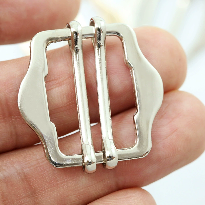 Wholesale metal double-prong double happiness four-notch header buckle two-end pointed four-stroke eyelet cap vest adjustable active buckle