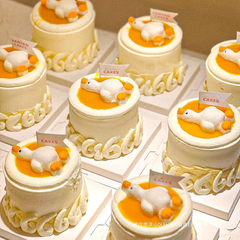 パンダマシュマロケーキデコレーションリトルイエローアヒル横たわっているアヒルウサギ漫画動物ソフトキャンディムースデザートオーナメント|undefined