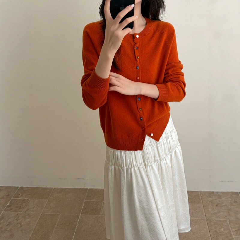 2026 Autumn/Winter High-Quality Round Neck Color-Button Wool Cardigan for Women, Elegant Knit Outerwear for Layering or Wearing Alone