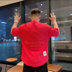 夏の新しいメンズトレンディなファッショナブルなアゲハカップル刺繍快適なトレンディな多用途韓国スタイルのハイエンド半袖Tシャツ