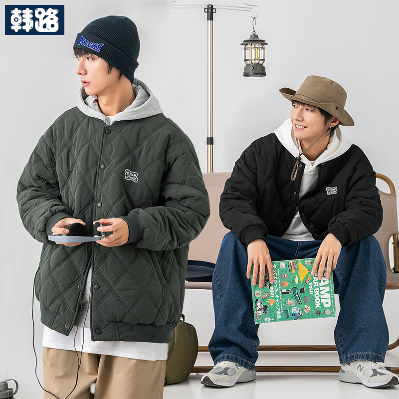 2023 Otoño e Invierno nueva marca de moda suelta rombo Plaid abrigo de algodón acolchado Abrigo de algodón acolchado coreano serie de etiqueta azul de carretera