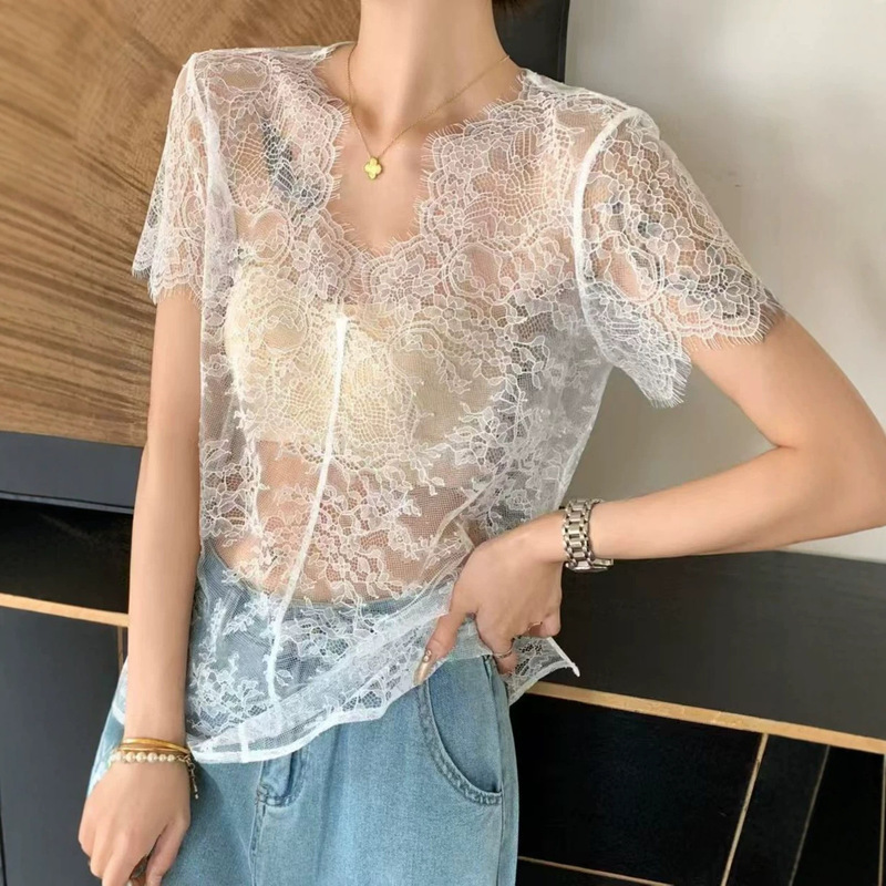 Wholesale French Retro Lace Blouse, Feminine and Versatile Top, Summer Hollow-Out Slimming Short-Sleeve T-Shirt