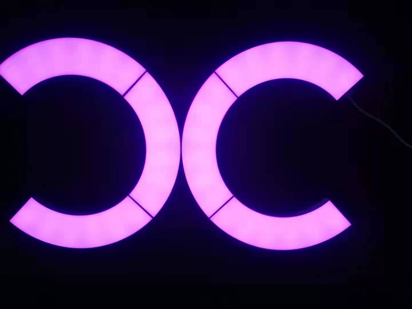 智能环形幻彩拼接灯