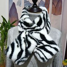 韩版新款豹纹波点毛毛绒领围巾女冬季保暖时尚仿獭兔毛交叉围脖