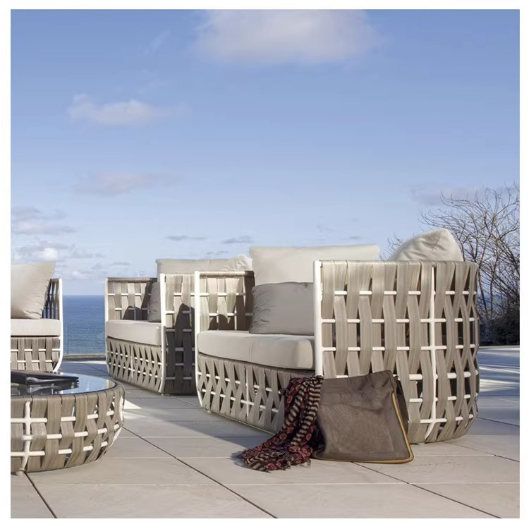 Nórdico al aire libre sofá de caña ocio jardín clubhouse muebles villa balcón impermeable triple silla de caña combinación de sofá