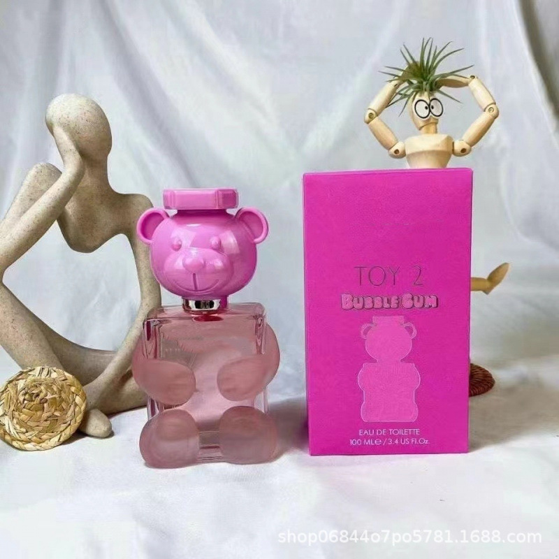 Vietnam comercio exterior transfronterizo Vietnam perfume vestido auto-nuevo robot damas nubes rosadas Dios al por mayor