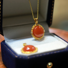 天然原矿川料南红椭圆形吊坠s925通体银镀金镶嵌精致奢华不掉色女