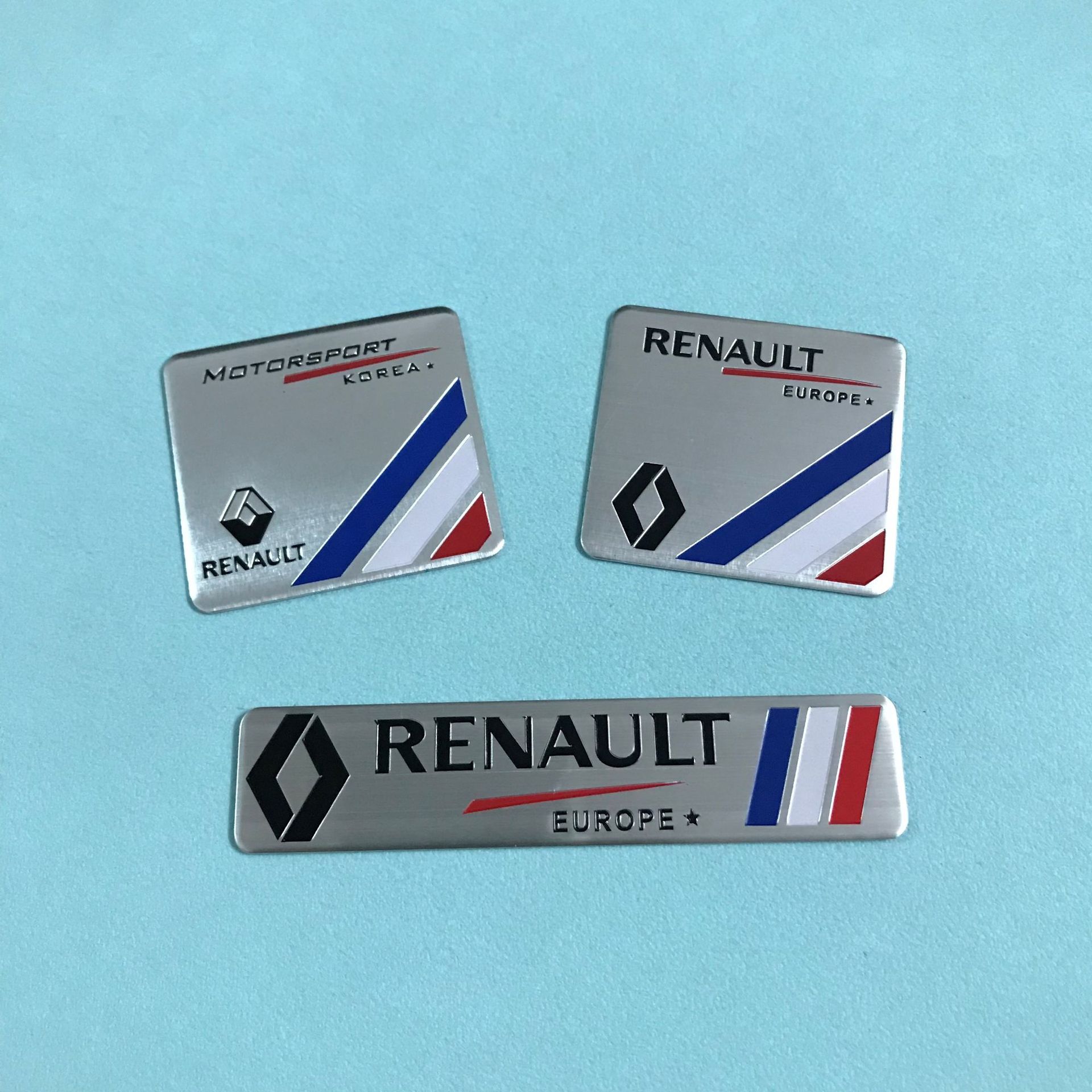 (2개) 르노 RENAULT 금속 자동차 스티커 자동차 수정 명판 라벨링 스크래치 커버 장식 알루미늄 스티커에 적합합니다.