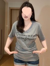 大码胖mm洋气百搭V领短袖印花T恤女夏季新款收腰显瘦美式小衫上衣