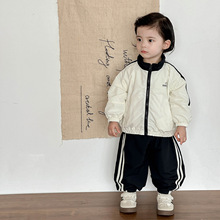 点兮2025秋季新款婴幼儿立领棒球服套装宝宝韩版外套裤子两件套潮