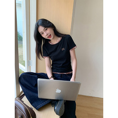 純粋な欲望の紋様は半袖tシャツの女性の夏の新型の偽の2つの丸首のアルファベットの修身の中で底の上着を掛けます。
